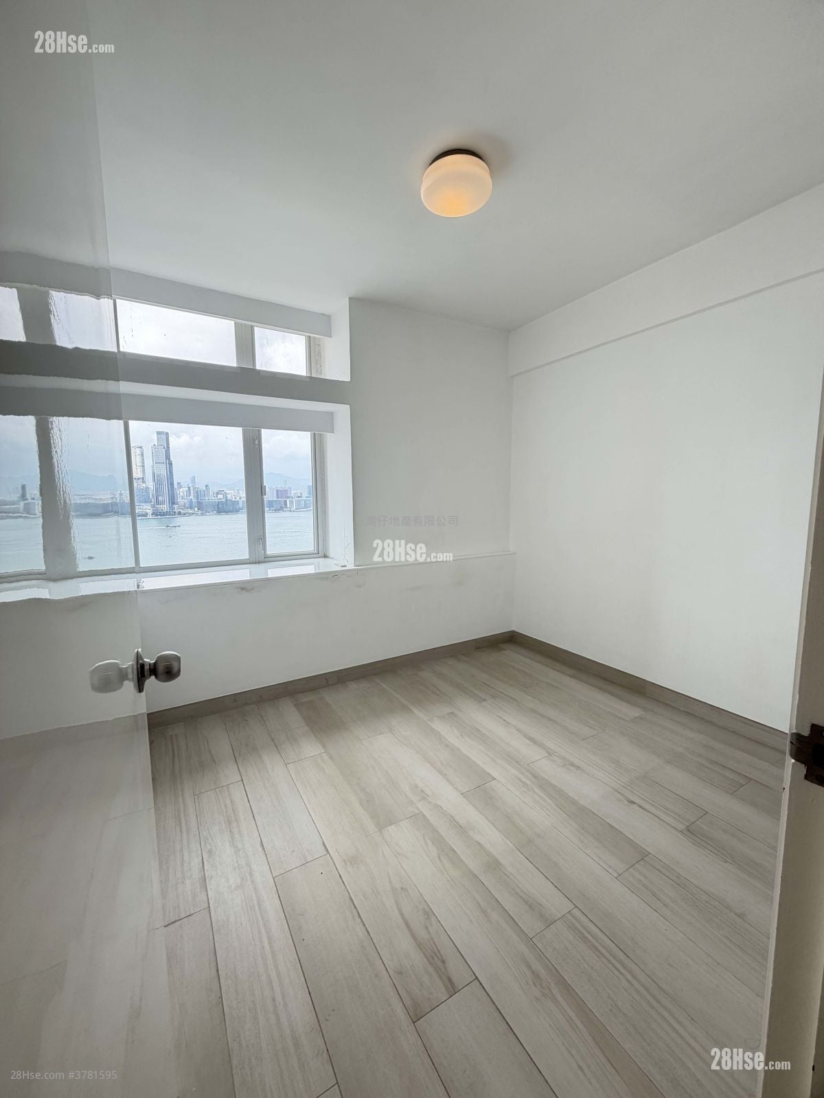 伊利莎伯大厦 售盘 2 房 , 1 浴室 612 平方尺