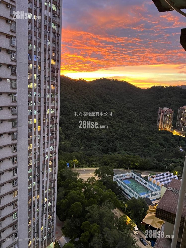 Ching Wah Court Sell 1 Bedroom 351 ft²