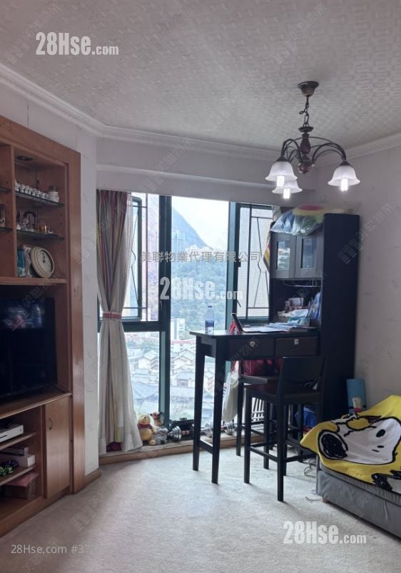 Galaxia Sell 3 Bedrooms , 1 Bathroom 517 ft²