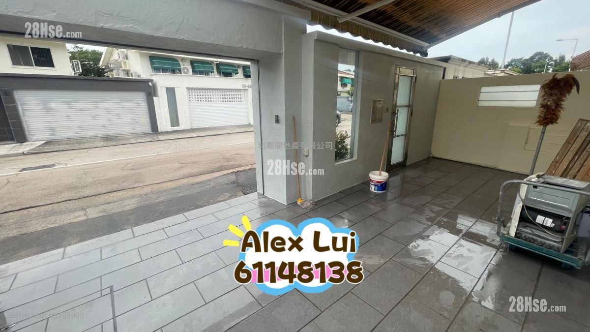 Fairview Park Sell 3 Bedrooms , 2 Bathrooms 1,035 ft²