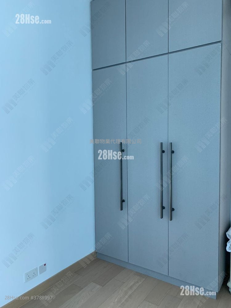 SAVANNAH 售盘 4 房 , 5+ 浴室 1,985 平方尺