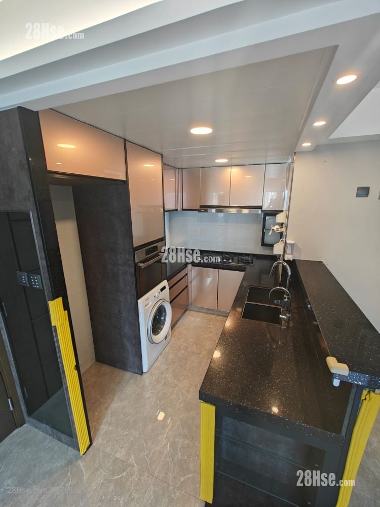 豪景花园 售盘 2 房 , 2 浴室 792 平方尺