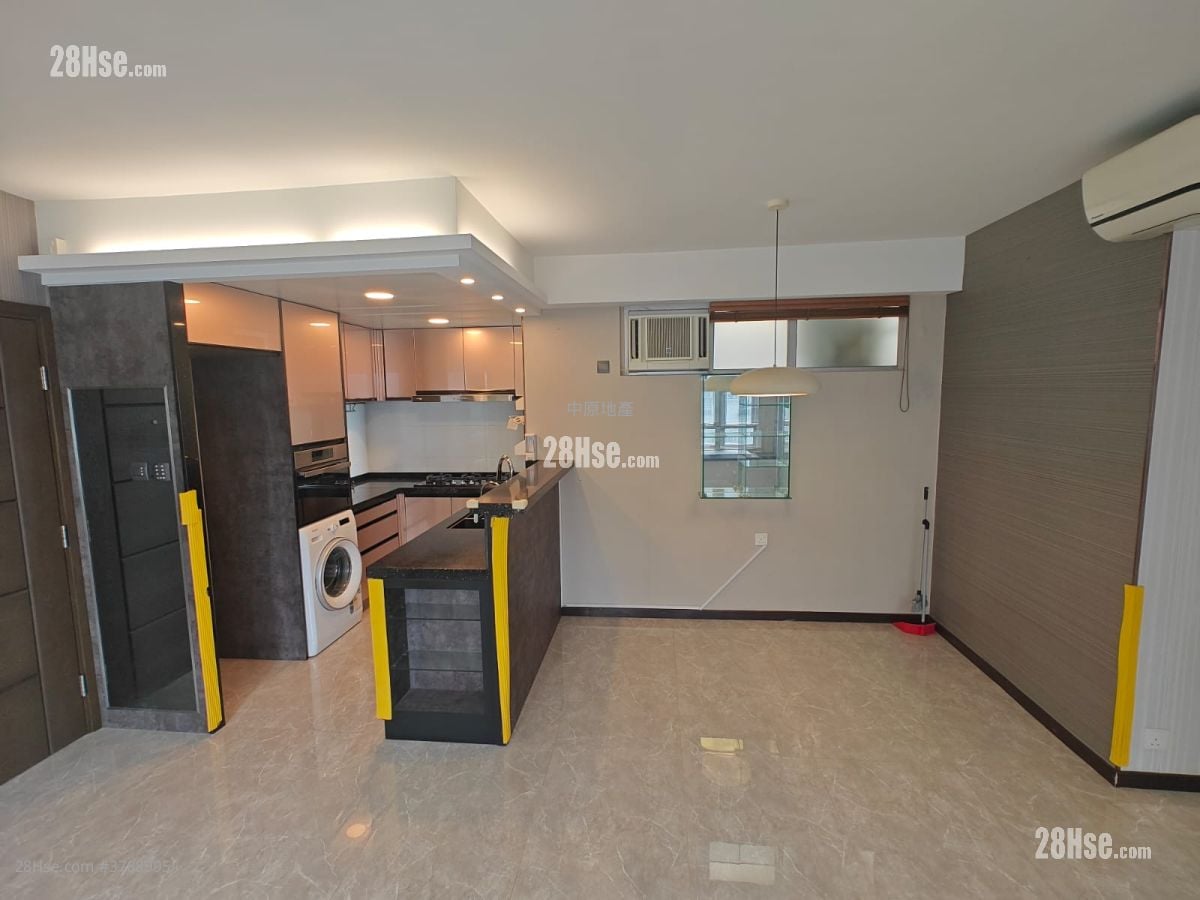 豪景花园 售盘 2 房 , 2 浴室 792 平方尺