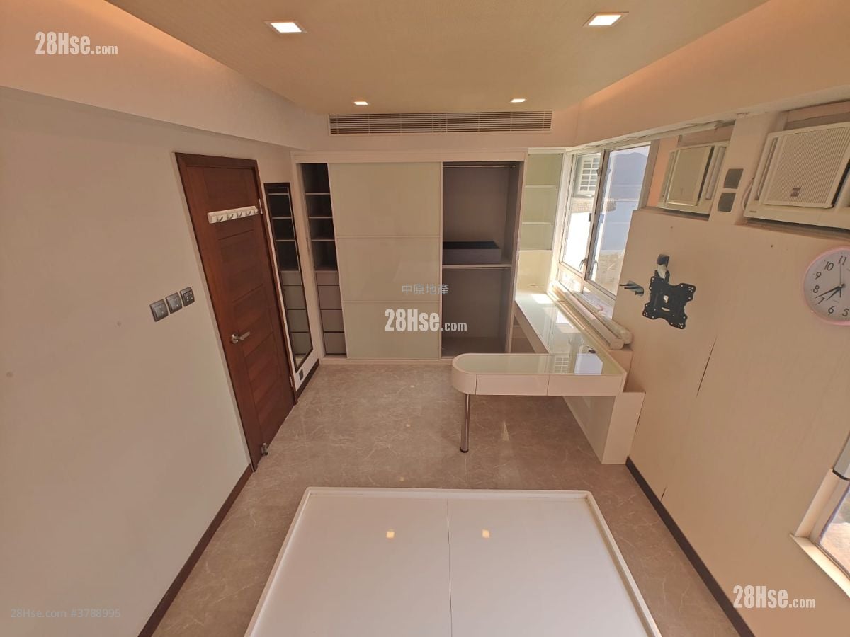 豪景花园 售盘 2 房 , 2 浴室 792 平方尺