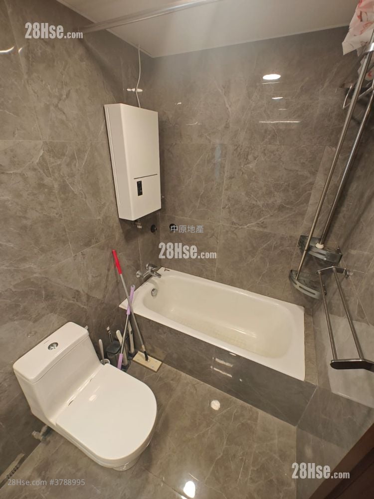 豪景花园 售盘 2 房 , 2 浴室 792 平方尺