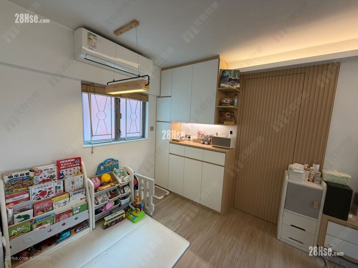 The Parcville Sell 2 Bedrooms , 1 Bathroom 460 ft²