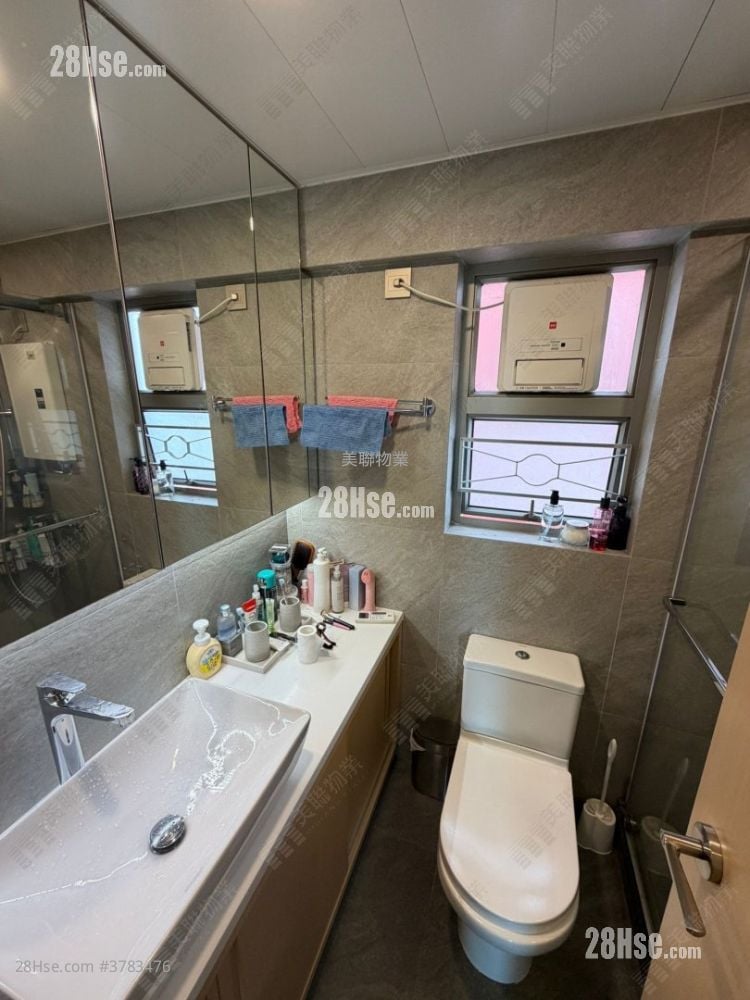 The Parcville Sell 2 Bedrooms , 1 Bathroom 460 ft²