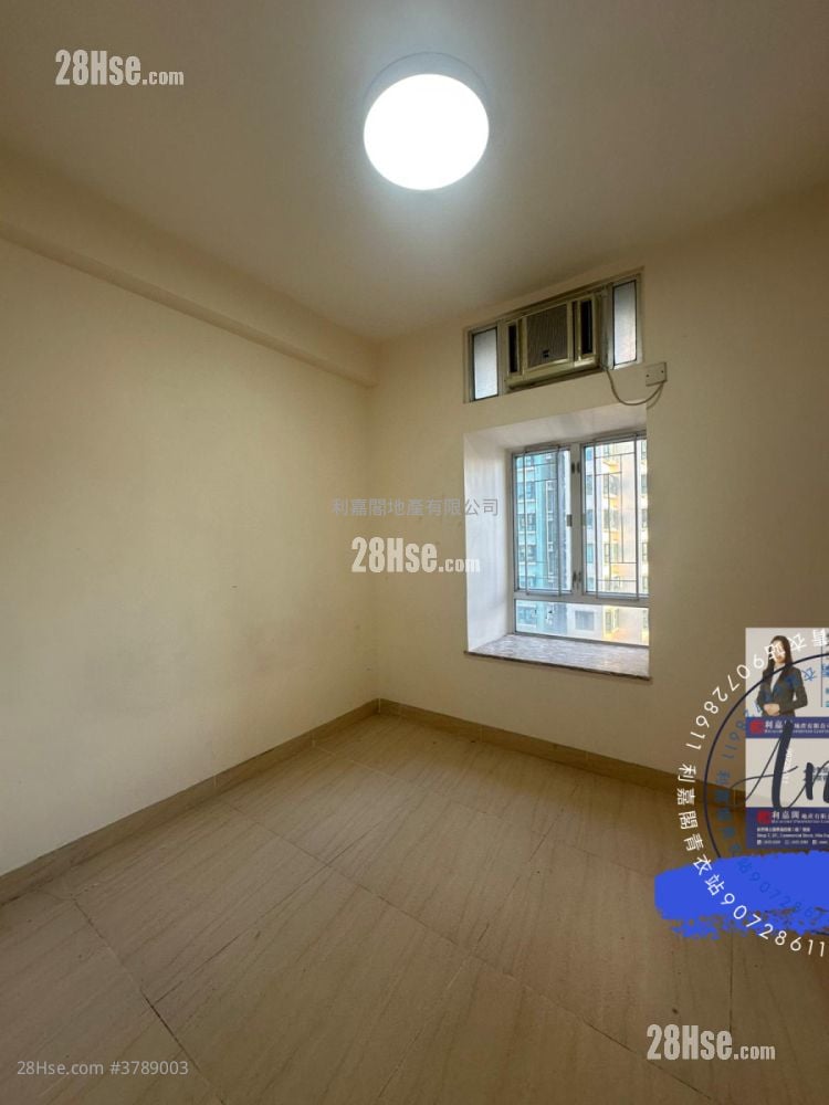 Greenfield Garden Sell 2 Bedrooms 451 ft²
