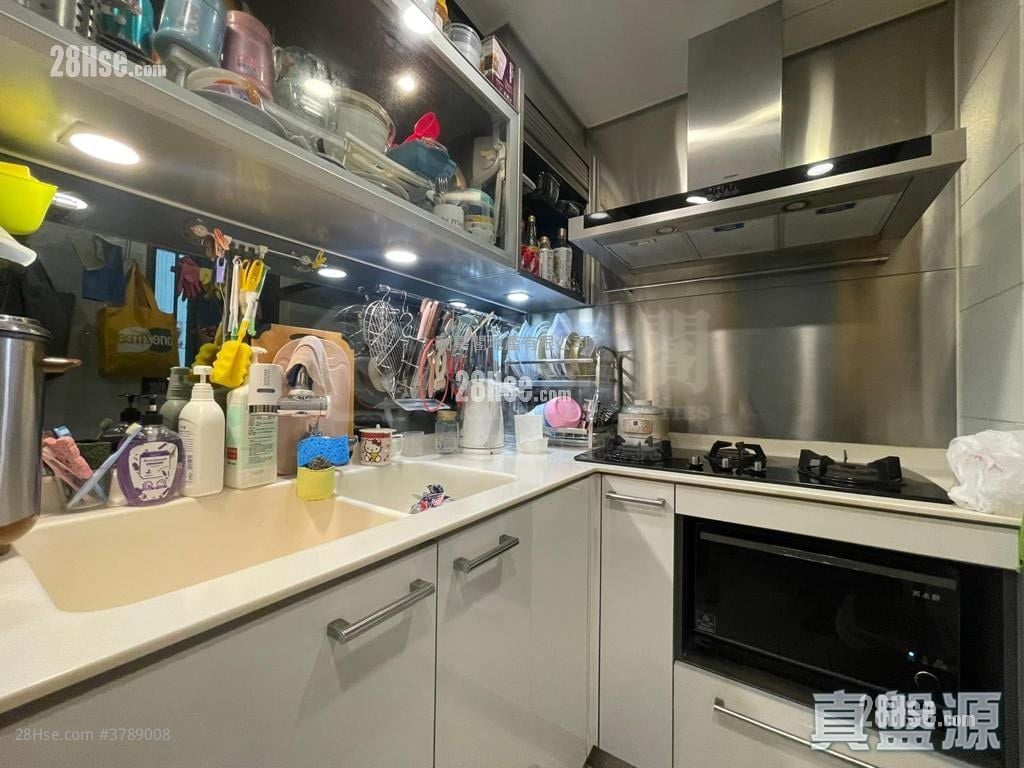 Yoho Midtown 售盘 3 房 , 1 浴室 566 平方尺