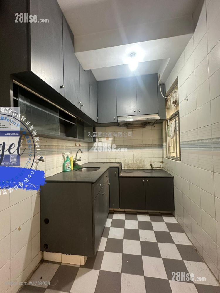 Greenfield Garden Sell 2 Bedrooms 451 ft²