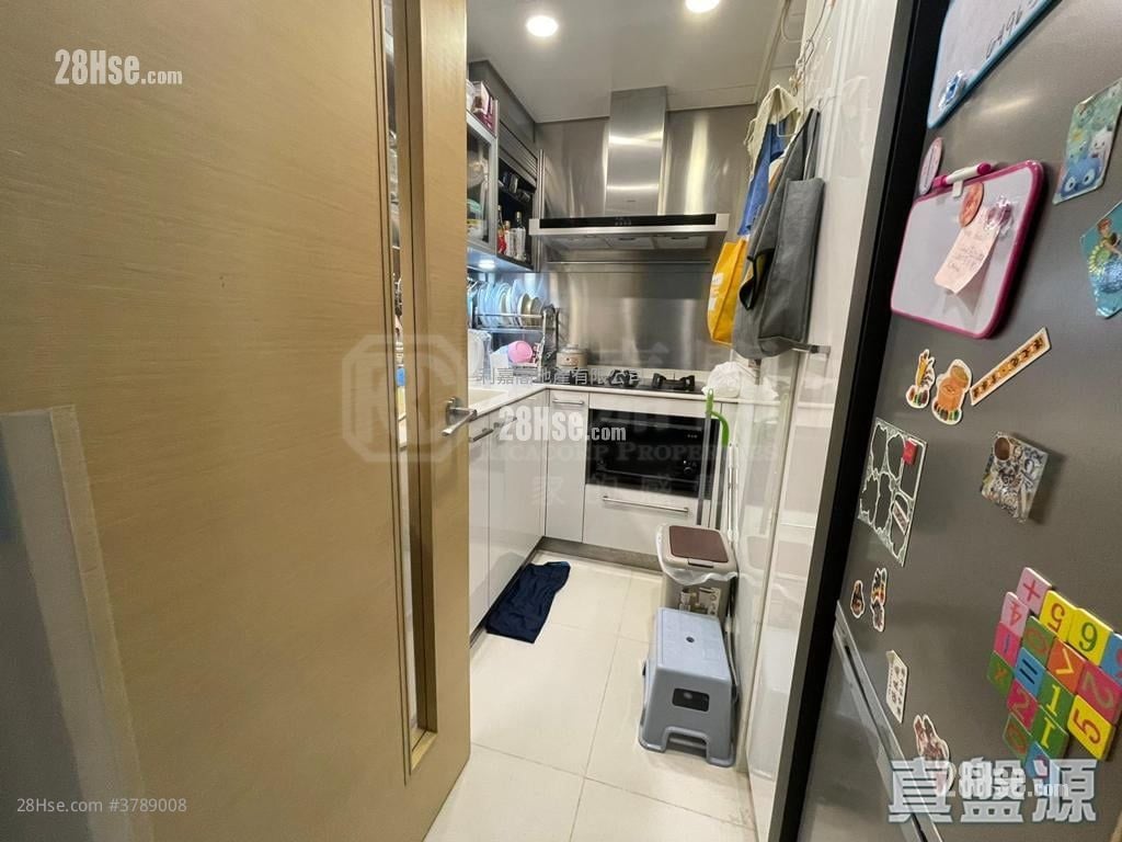 Yoho Midtown 售盘 3 房 , 1 浴室 566 平方尺