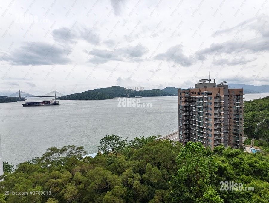 Hong Kong Garden Sell 3 Bedrooms , 2 Bathrooms 1,382 ft²