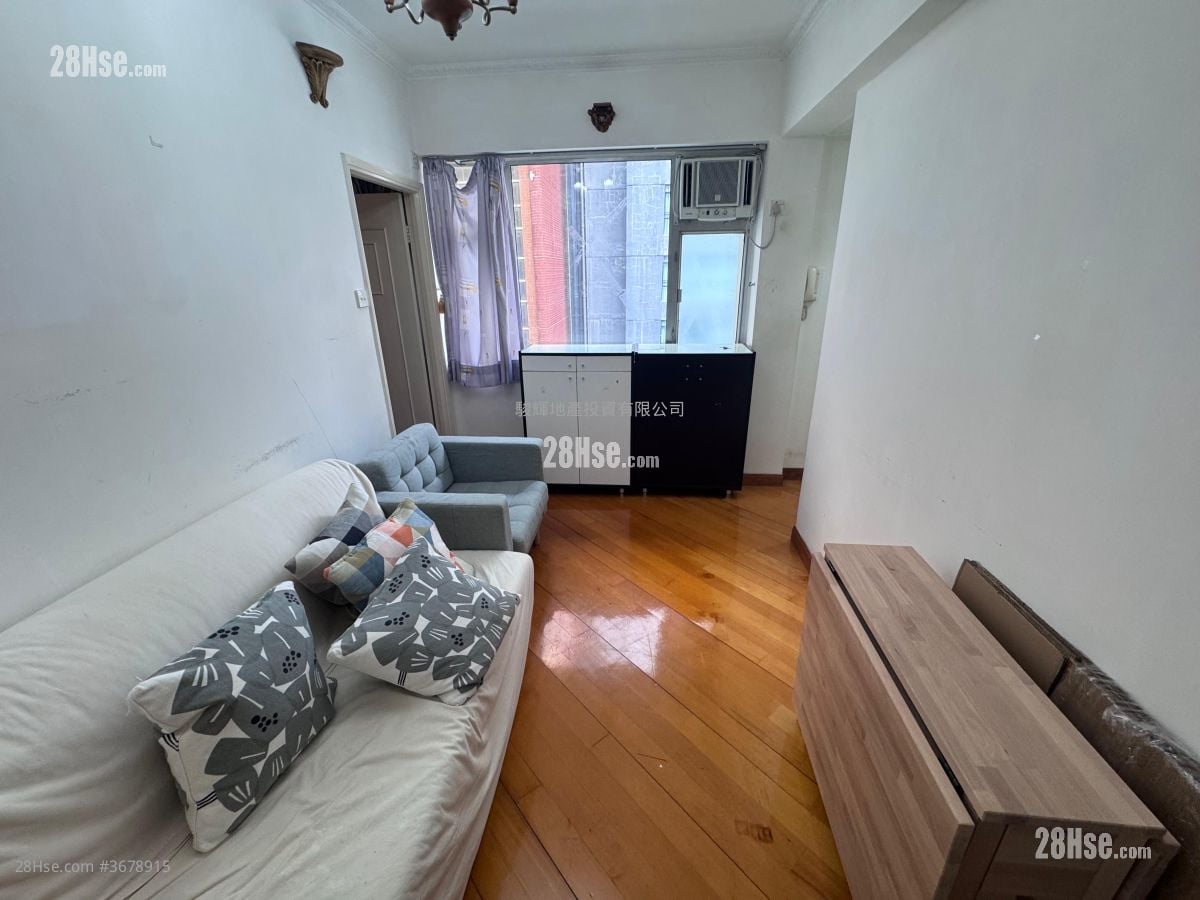 单幢楼房 租盘 2 房 , 1 浴室 377 平方尺