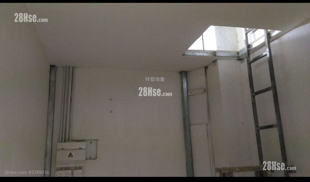 Chi Fai Court Rental