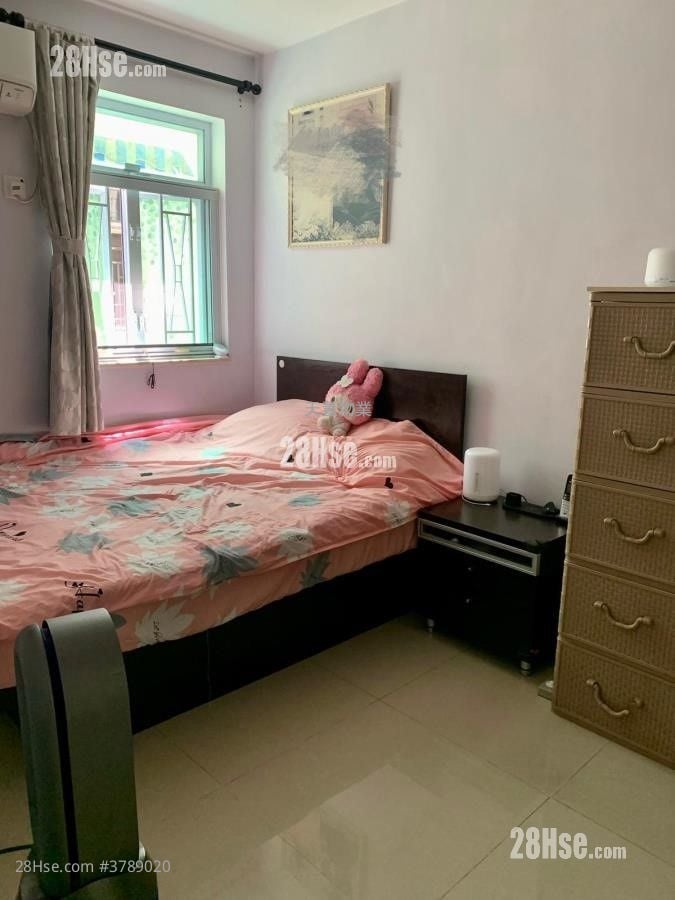 Tsing Chuen Wai Sell 3 Bedrooms , 1 Bathroom 700 ft²
