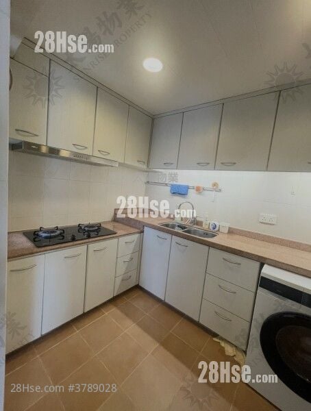 黄埔花园 租盘 3 房 714 平方尺