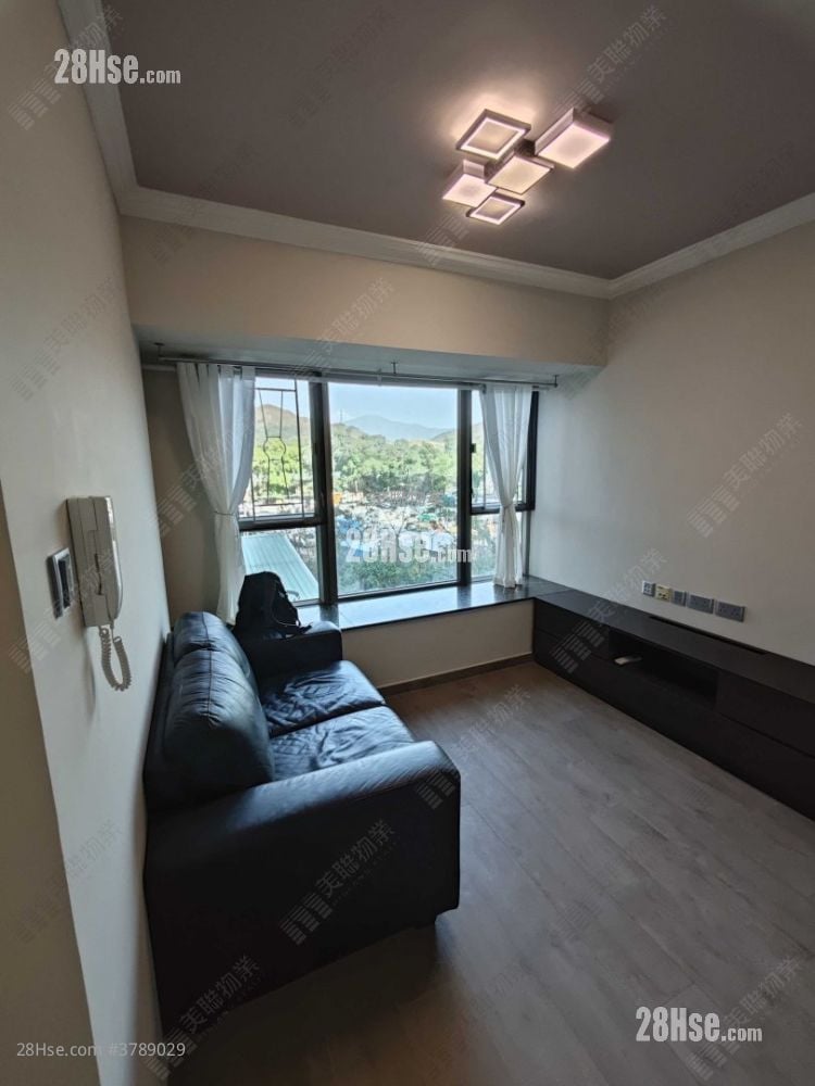 Yoho Town 售盘 3 房 , 1 浴室 516 平方尺