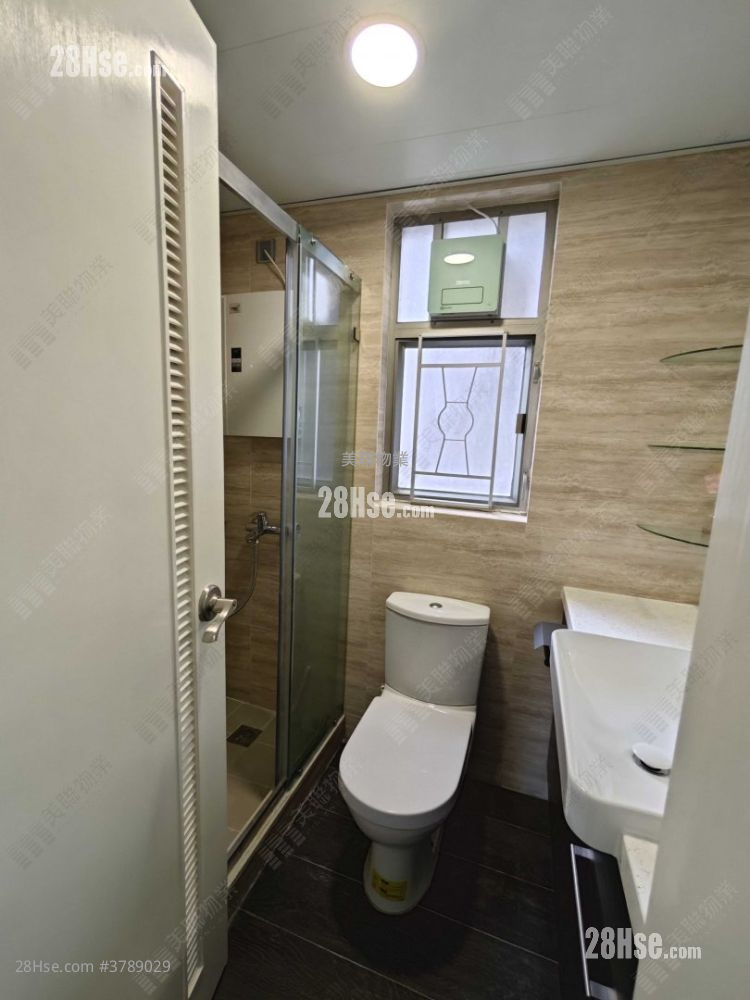 Yoho Town 售盘 3 房 , 1 浴室 516 平方尺