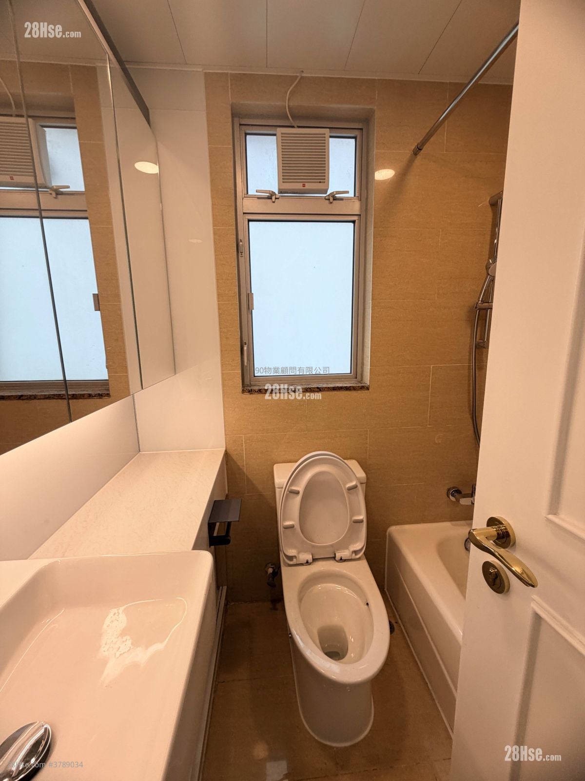 Princeton Tower Rental 489 ft²