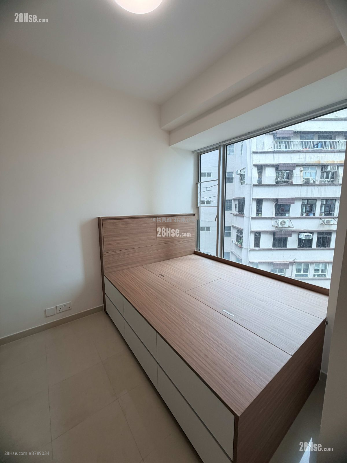 Princeton Tower Rental 489 ft²