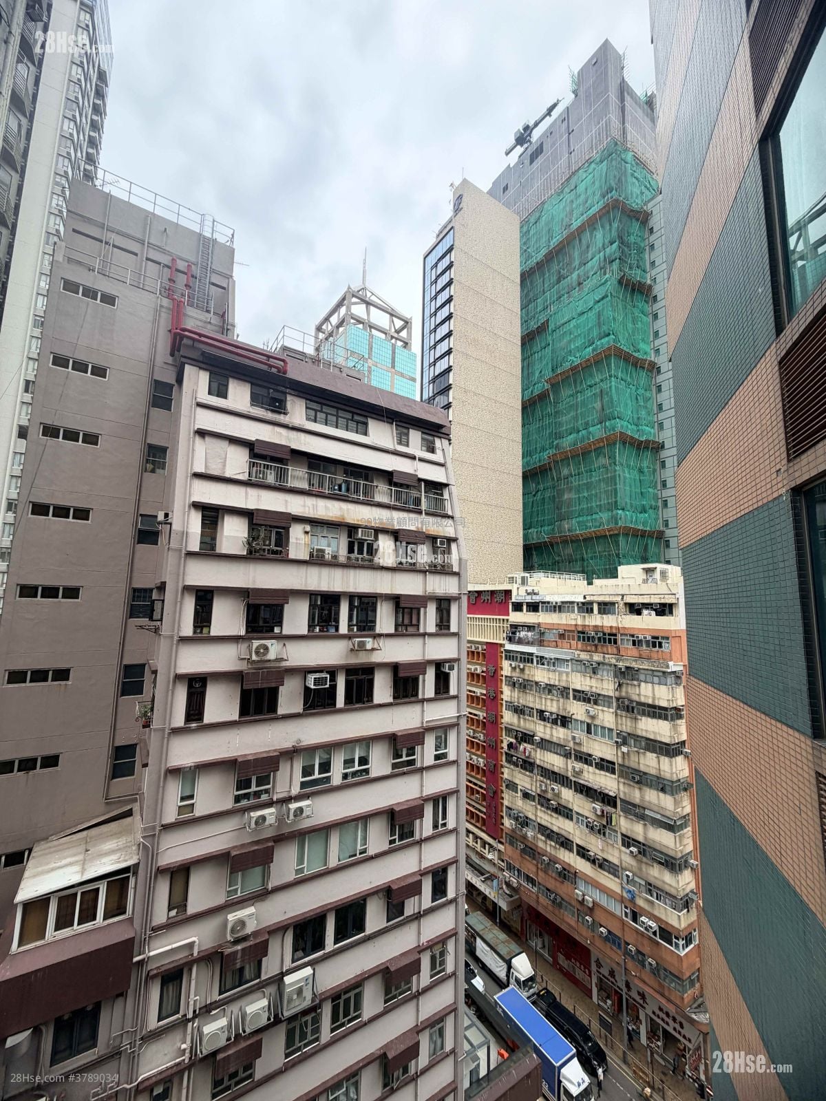 Princeton Tower Rental 489 ft²