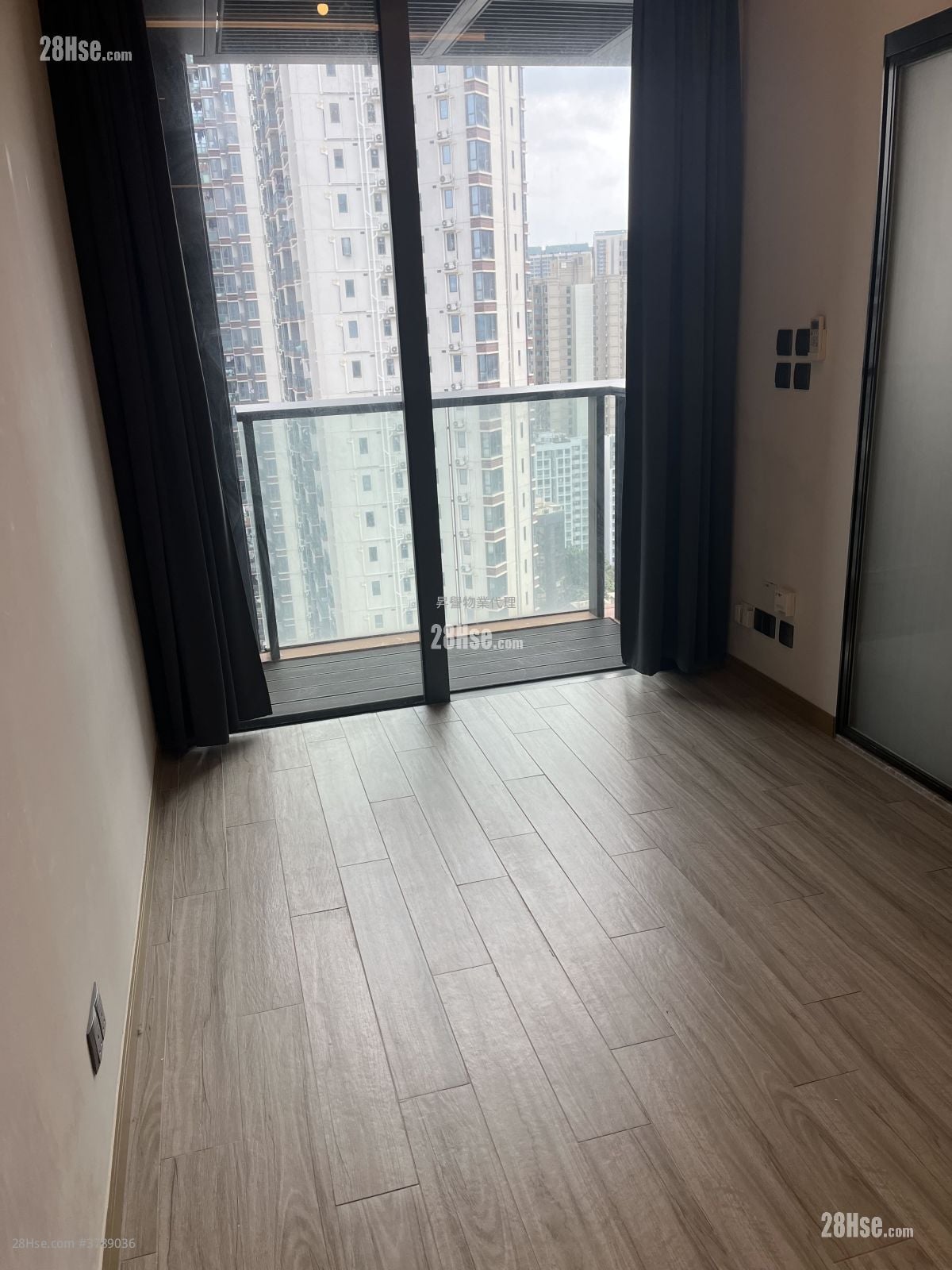 启岸 租盘 开放式间隔 , 1 浴室 196 平方尺