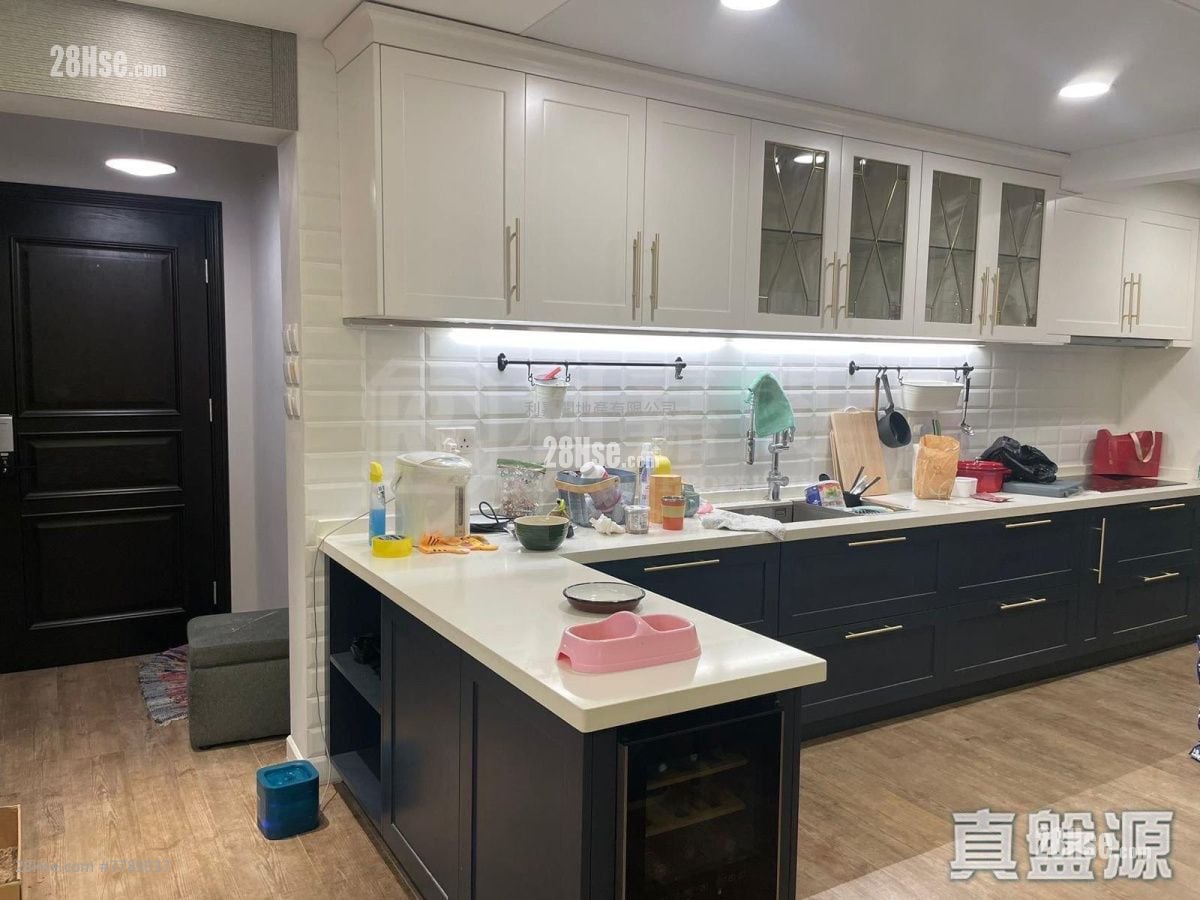 雅景台 售盘 3 房 , 2 浴室 1,035 平方尺