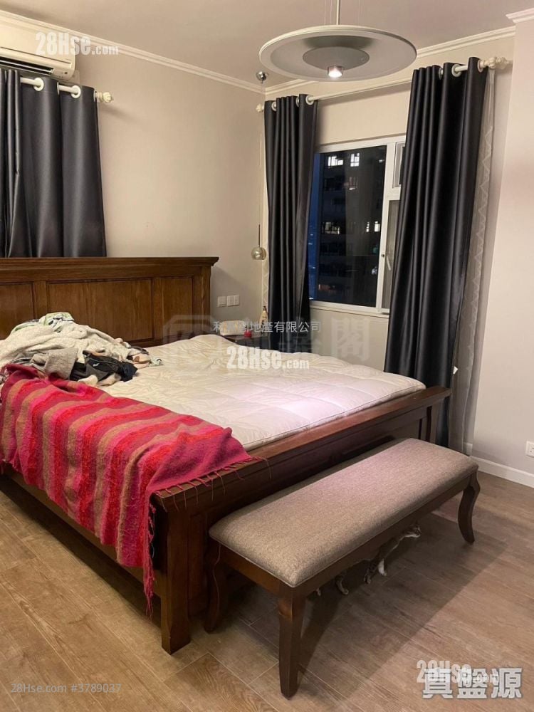 雅景台 售盘 3 房 , 2 浴室 1,035 平方尺