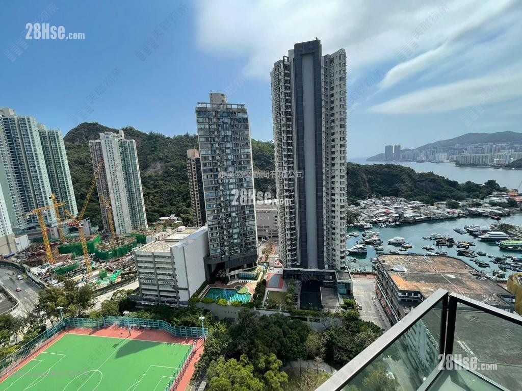 Maya Sell 2 Bedrooms , 1 Bathroom 495 ft²