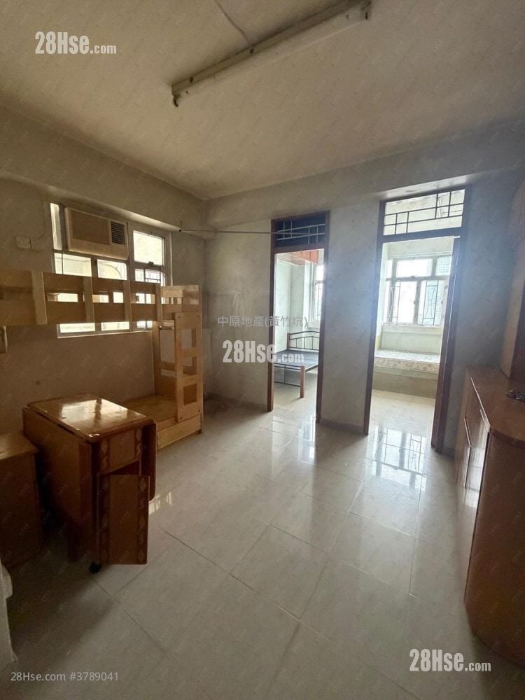 双喜大厦 售盘 2 房 , 1 浴室 370 平方尺