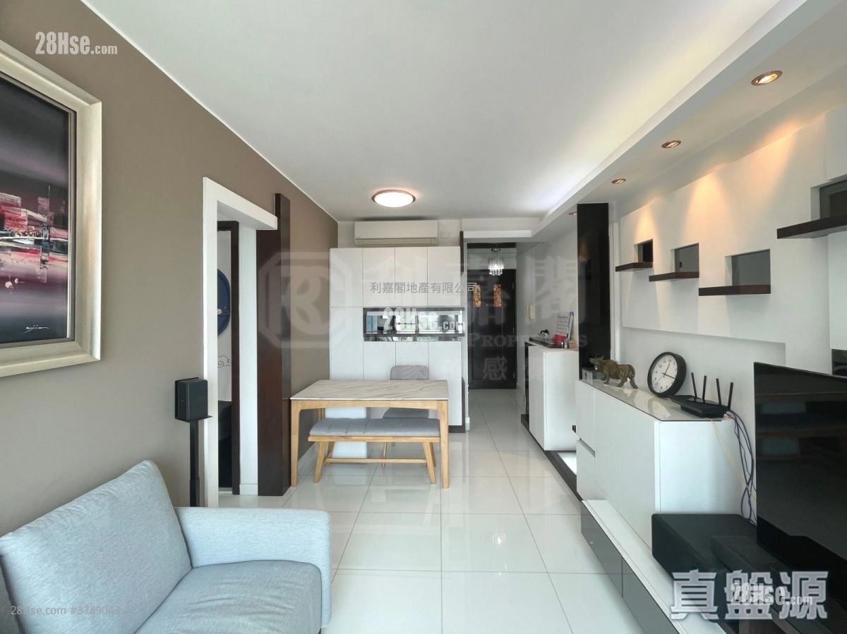 Ocean Shores Sell 2 Bedrooms 498 ft²