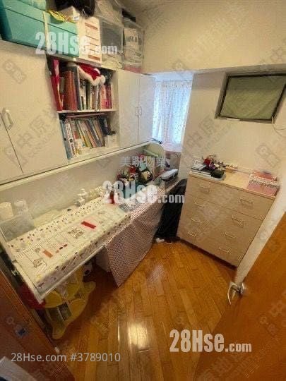 Yoho Town 售盘 2 房 , 1 浴室 422 平方尺