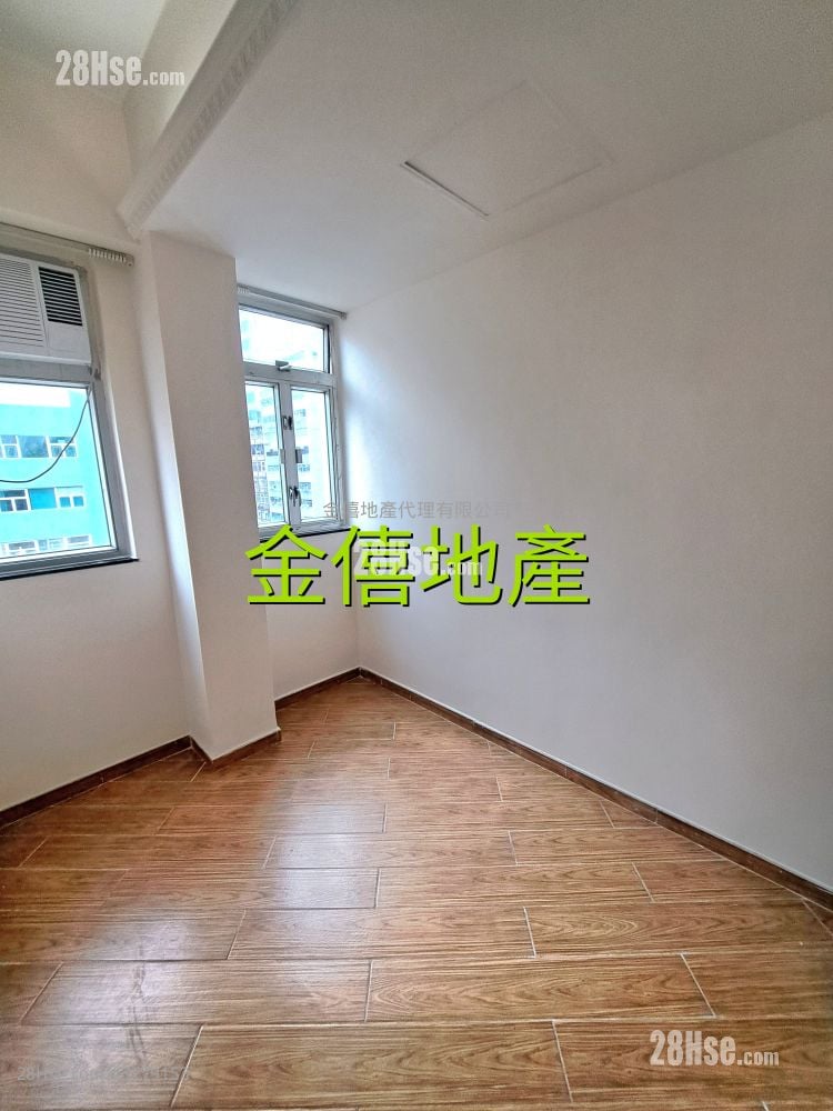 Pat Chun Mansion Sell 2 Bedrooms , 1 Bathroom 246 ft²