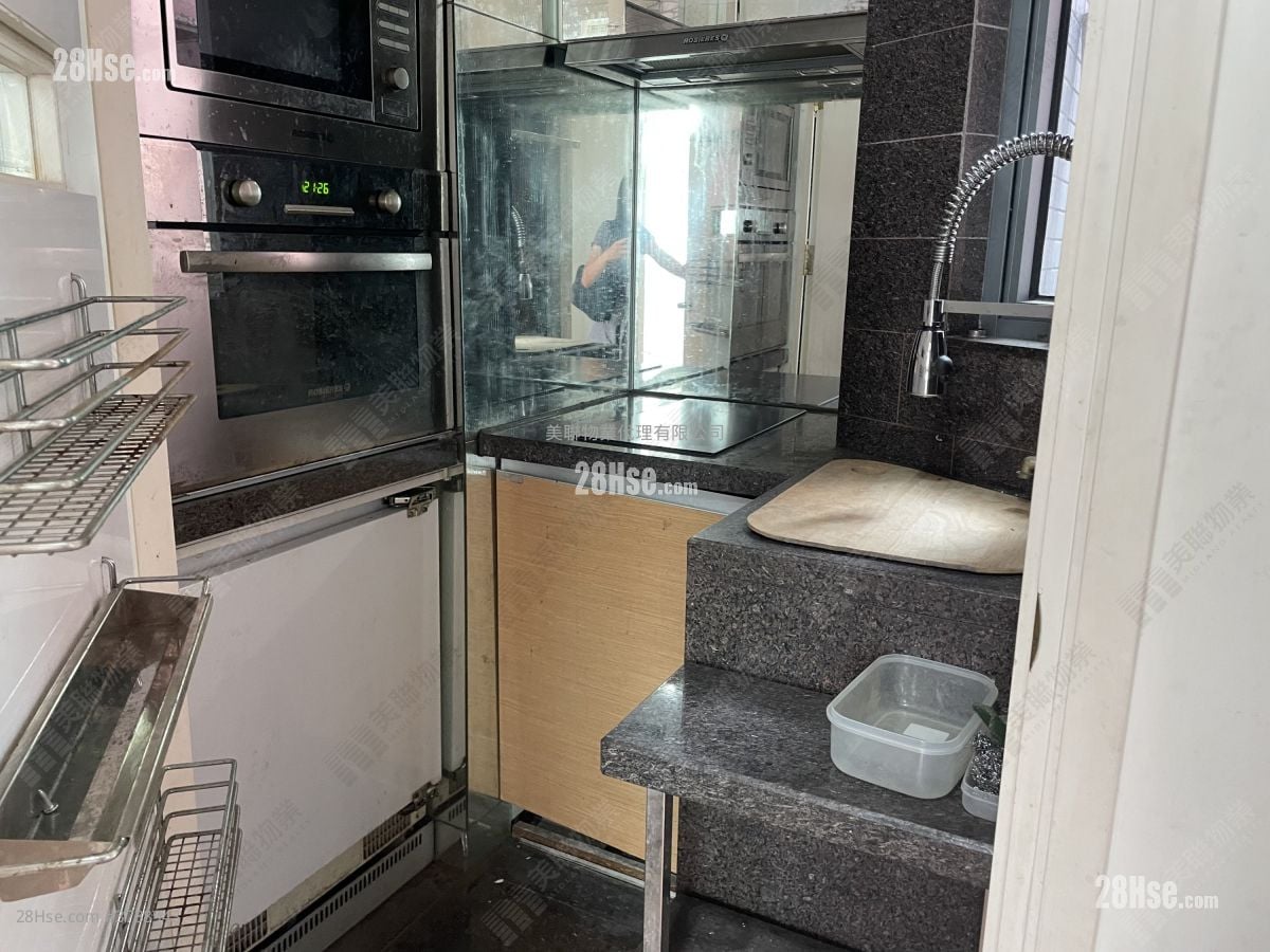 Maison Rose Sell 1 Bedroom 272 ft²