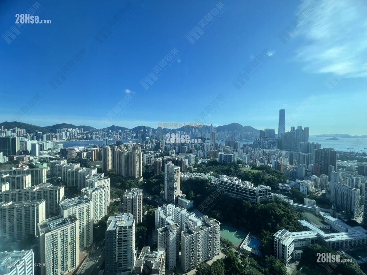 No. 15 Homantin Hill Rental 4 Bedrooms , 4 Bathrooms 3,170 ft²