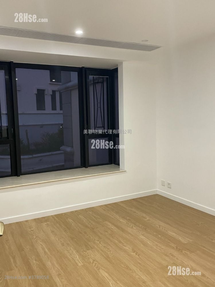 京士柏山 租盘 4 房 , 2 浴室 1,989 平方尺