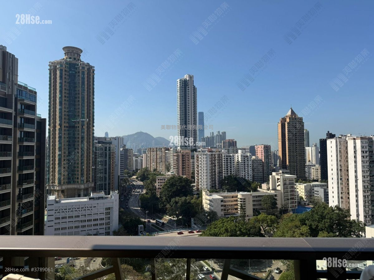 Grand Homm Rental 3 Bedrooms , 3 Bathrooms 1,445 ft²