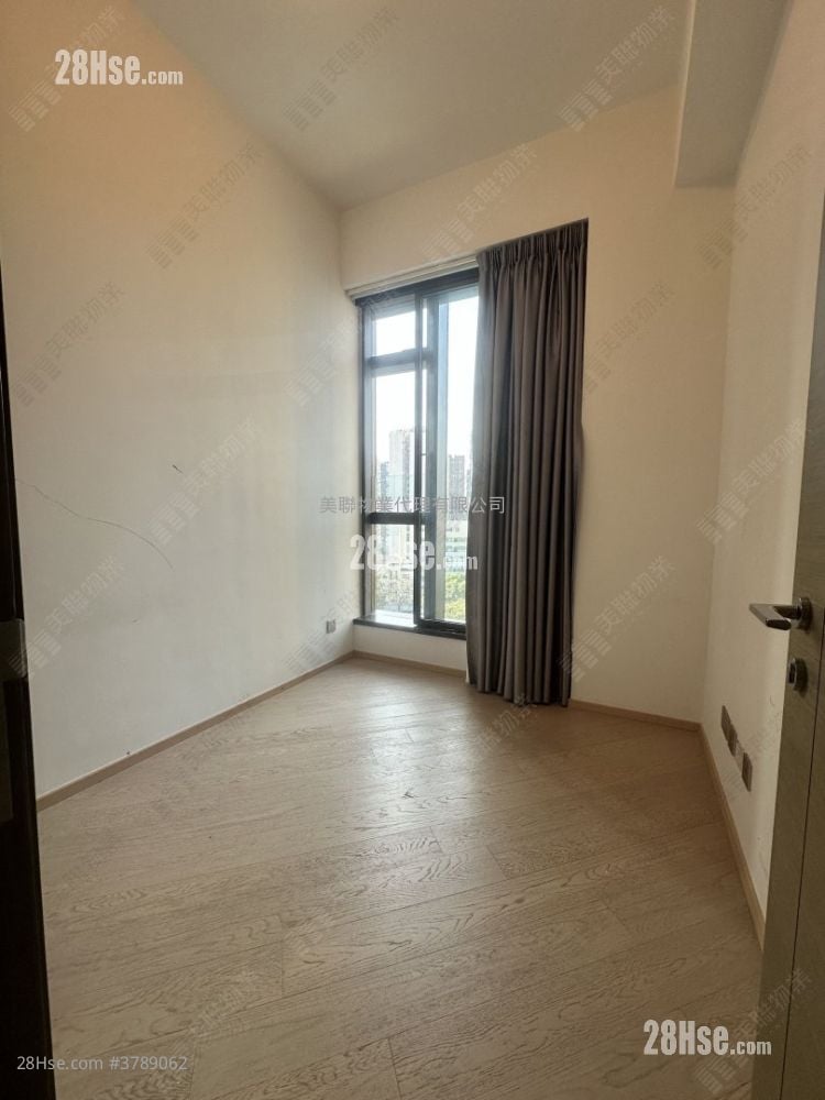 Grand Homm Rental 3 Bedrooms , 3 Bathrooms 1,388 ft²