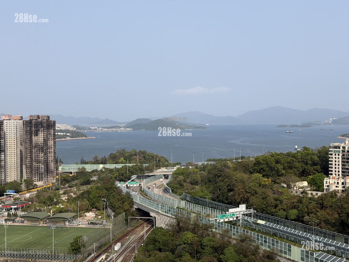 Uptown Plaza Sell 3 Bedrooms , 2 Bathrooms 617 ft²