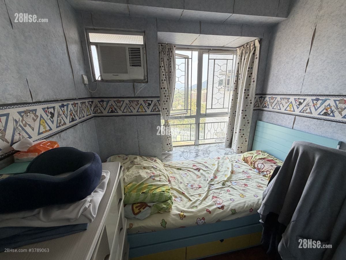 Uptown Plaza Sell 3 Bedrooms , 2 Bathrooms 617 ft²