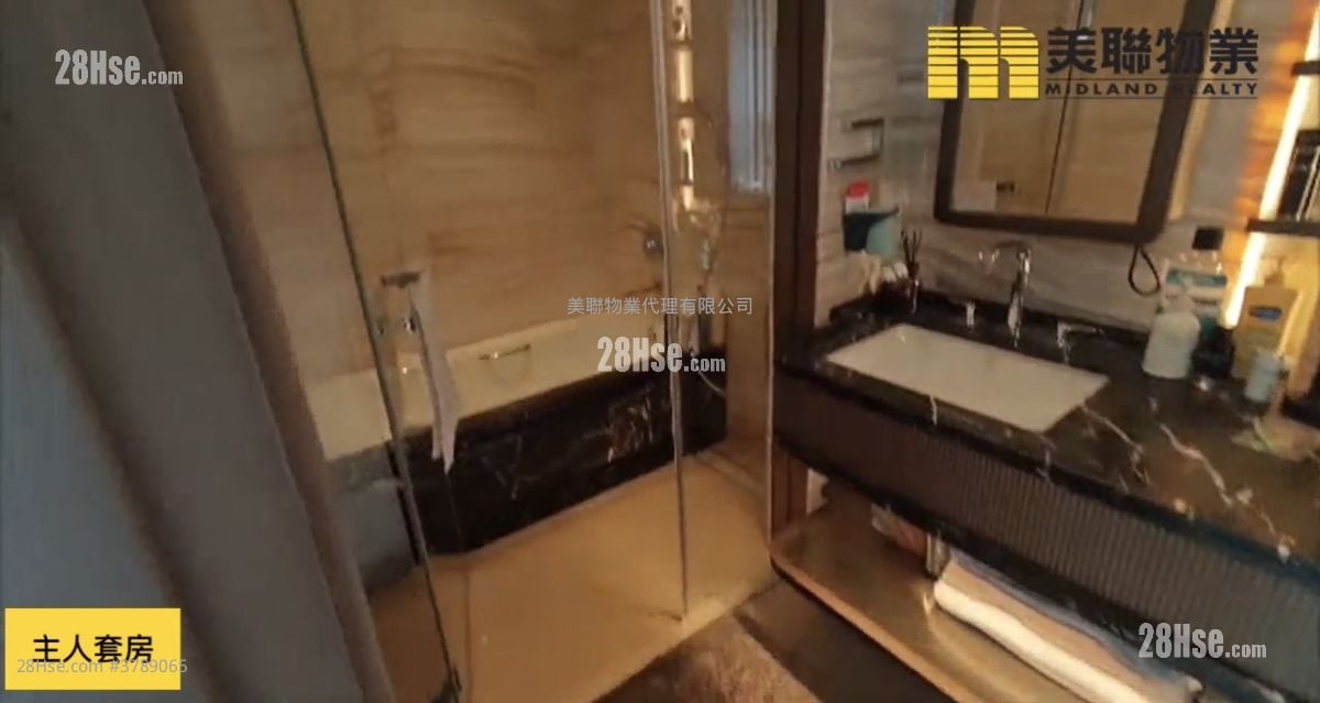 Lp6 Sell 5+ Bedrooms , 4 Bathrooms 1,840 ft²