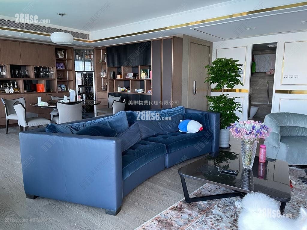 Lp6 Sell 5+ Bedrooms , 4 Bathrooms 1,840 ft²