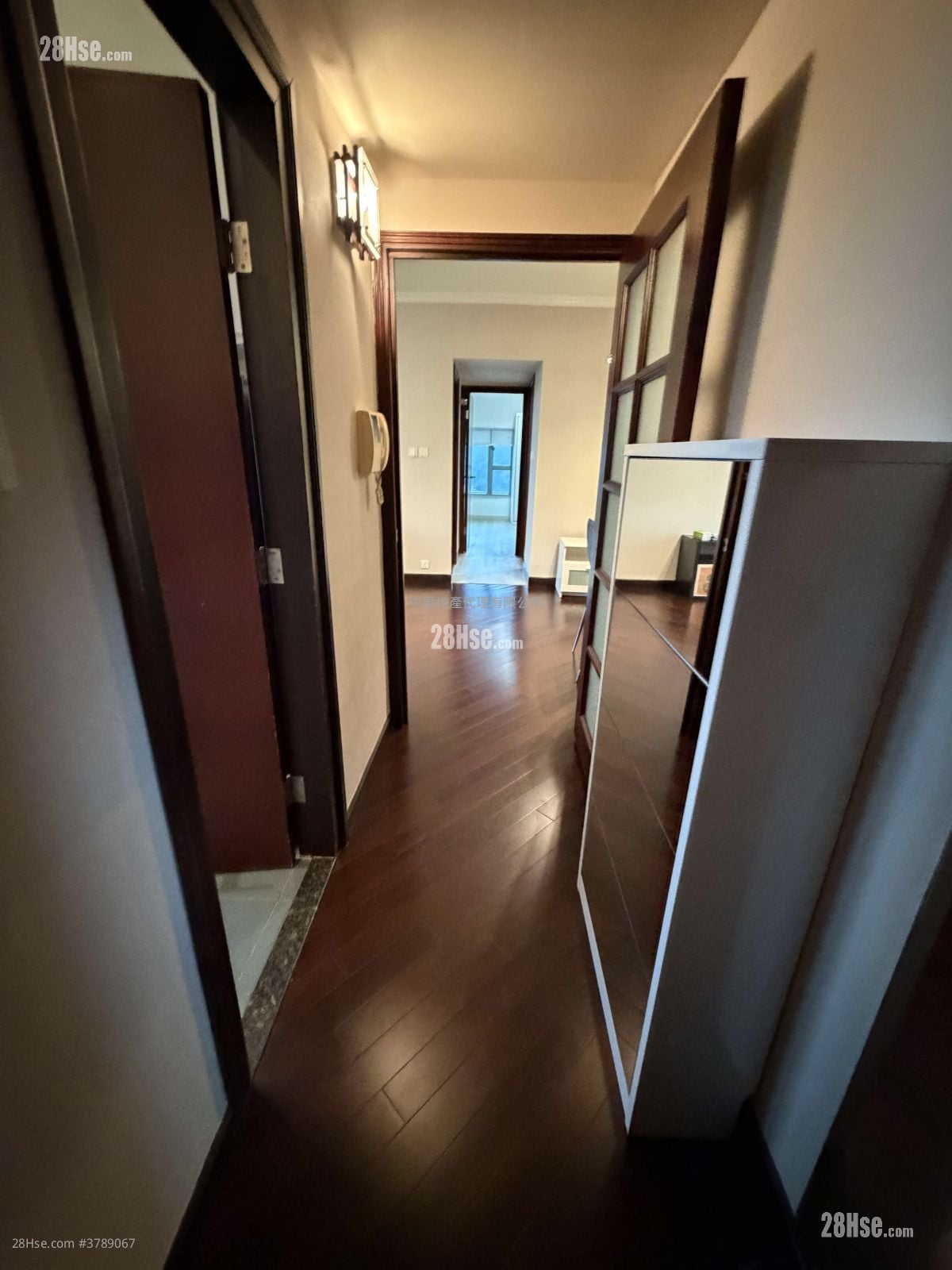 东堤湾畔 租盘 544 平方尺