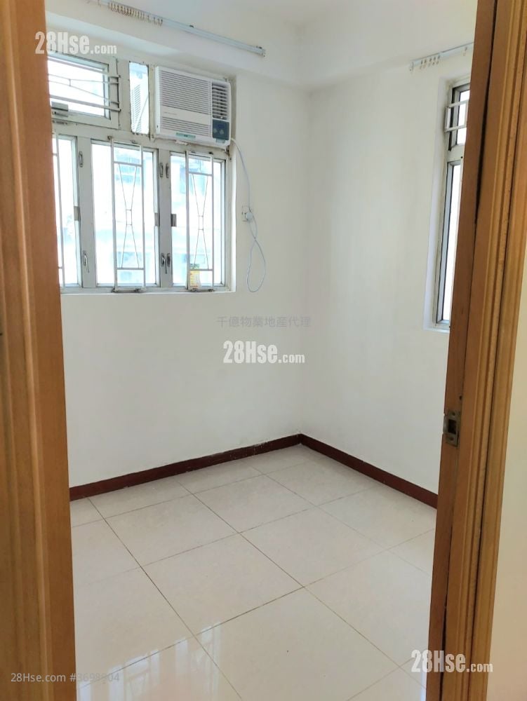 Diamond Building Sell 2 Bedrooms 345 ft²