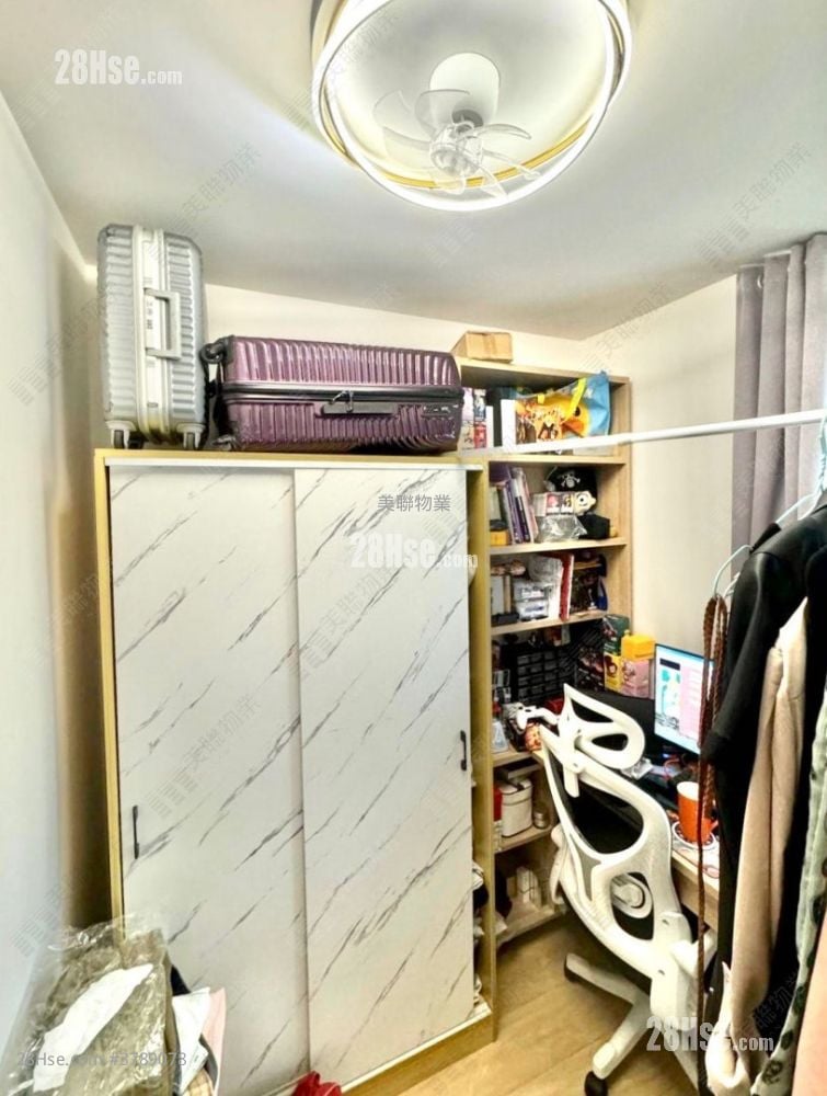 兆禧苑 售盘 2 房 415 平方尺