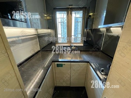 Ocean Pride Sell 3 Bedrooms , 2 Bathrooms 754 ft²