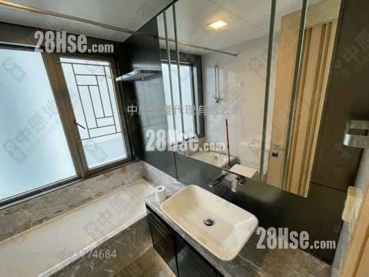 Ocean Pride Sell 3 Bedrooms , 2 Bathrooms 754 ft²