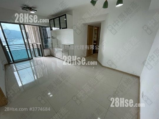 Ocean Pride Sell 3 Bedrooms , 2 Bathrooms 754 ft²