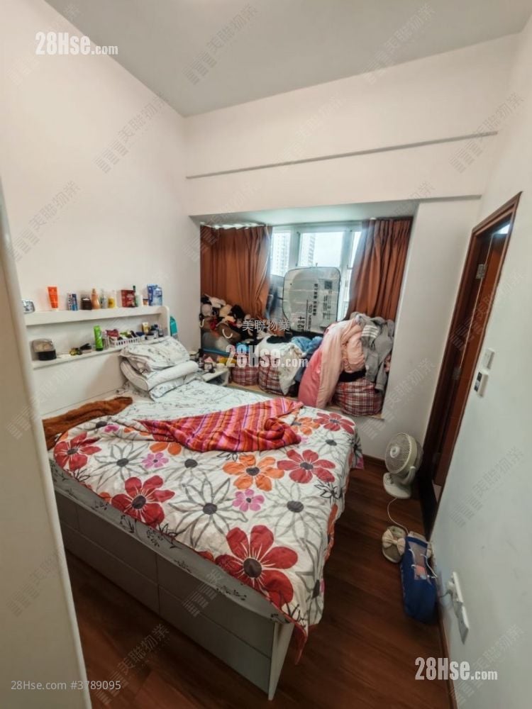 名御 售盘 3 房 , 2 浴室 738 平方尺