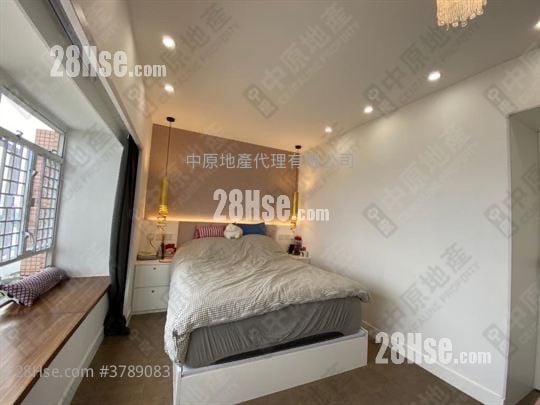 新港城 售盘 3 房 932 平方尺